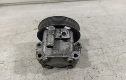 Насос ГУР для Ford Focus 2014 года на фотографиях