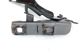 Петля капота левая для Infiniti QX 2013 года на фотографиях