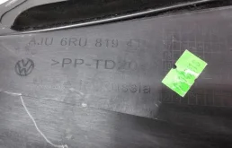 Жабо правое для Volkswagen Polo 2013 года на фотографиях
