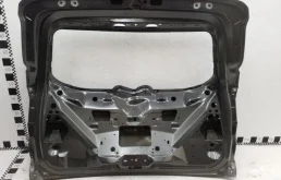 Дверь багажника для Ford Kuga 2018 года на фотографиях