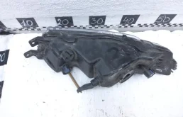 Противотуманка (ПТФ) передняя левая для Skoda Octavia 2014 года на фотографиях