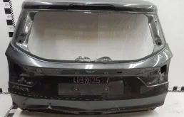 Дверь багажника для Ford Kuga 2018 года на фотографиях