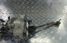 Электроусилитель руля для Ford Focus 2014 года на фотографиях