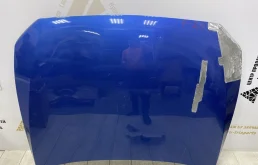 Капот для BMW 1er 2020 года на фотографиях