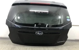 Крышка багажника для Subaru XV 2015 года на фотографиях