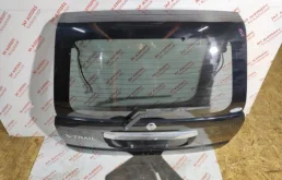 Крышка багажника для Nissan X-Trail 2003 года на фотографиях