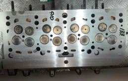 ГБЦ для Audi A4 2012 года на фотографиях