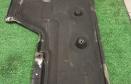 Защита днища для Porsche Panamera 2010 года на фотографиях