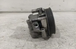 Насос ГУР для Ford Focus 2014 года на фотографиях