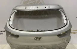 Дверь багажника для Hyundai Tucson 2017 года на фотографиях