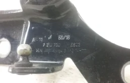 Петля капота левая для BMW X3 2017 года на фотографиях