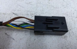 Зеркало боковое правое для Renault Logan 2018 года на фотографиях