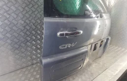 Крышка багажника для Honda CR-V 2003 года на фотографиях