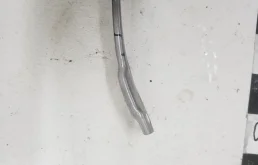 Петля капота левая для Skoda Octavia на фотографиях