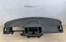 Торпедо (в сборе) для Volkswagen Tiguan 2016 года на фотографиях