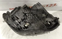 Фара левая для BMW 1er 2015 года на фотографиях