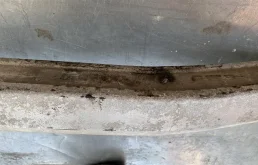 Усилитель заднего бампера для Toyota RAV4 2009 года на фотографиях