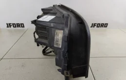 Фара ксенон левая для Volvo XC90 2007 года на фотографиях