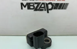 Датчик углового ускорения ESP для Mercedes-Benz GL class 2009 года на фотографиях