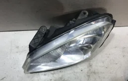 Фара левая для Nissan Qashqai 2011 года на фотографиях