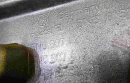 Бампер задний для Volkswagen Tiguan 2010 года на фотографиях