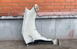 Крылья для Suzuki SX4 2015 года на фотографиях