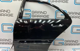 Дверь багажника для Mercedes-Benz C class 2005 года на фотографиях