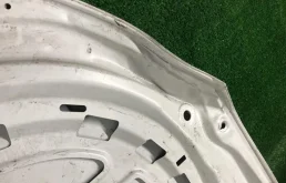 Капот для Volkswagen Caddy 2019 года на фотографиях