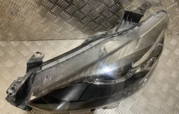 Фара ксенон левая для Mazda CX 5 2013 года на фотографиях