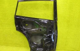 Дверь задняя левая для Toyota RAV4 2014 года на фотографиях