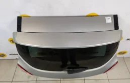 Дверь багажника для Ford Kuga 2012 года на фотографиях