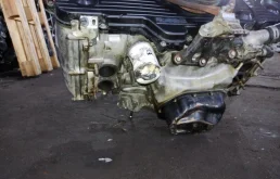 Двигатель без навесного для Subaru Legacy 2015 года на фотографиях