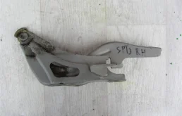 Петля капота правая для Kia Sportage на фотографиях