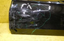 Дверь передняя левая для Mercedes-Benz C class 2018 года на фотографиях