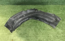 Подкрылок передний левый для Toyota Land Cruiser 2008 года на фотографиях