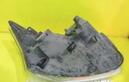 Фара левая для Ford Transit 2022 года на фотографиях