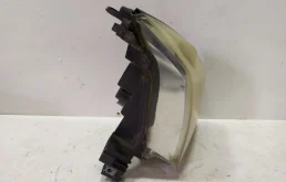 Фара ксенон левая для Nissan X-Trail 2004 года на фотографиях