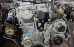 Двигатель без навесного для Toyota Camry 2015 года на фотографиях