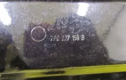 Дверь багажника для Volkswagen Touareg 2010 года на фотографиях