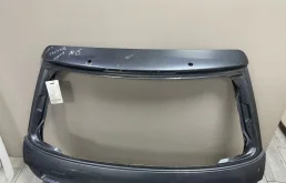 Крышка багажника для Audi A4 2004 года на фотографиях