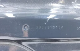 Стекла и зеркала для Volkswagen Passat 2017 года на фотографиях