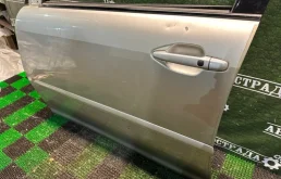 Дверь передняя левая для Lexus RX 2006 года на фотографиях