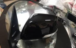 Стекла и зеркала для Toyota Land Cruiser 2008 года на фотографиях