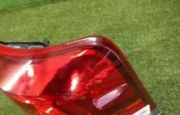 Фонарь правый для Toyota Land Cruiser 2015 года на фотографиях