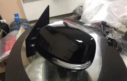 Стекла и зеркала для Toyota Land Cruiser 2008 года на фотографиях