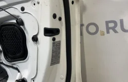 Дверь передняя правая для Audi A7 2012 года на фотографиях