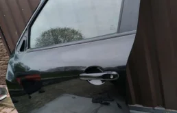 Накладка на дверь передняя левая для Nissan Juke на фотографиях