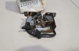 Замок капота левый для BMW X5 на фотографиях