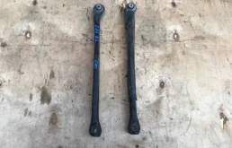 Рычаг передний правый нижний для BMW X3 2004 года на фотографиях