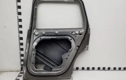 Дверь задняя правая для Volvo XC90 2017 года на фотографиях